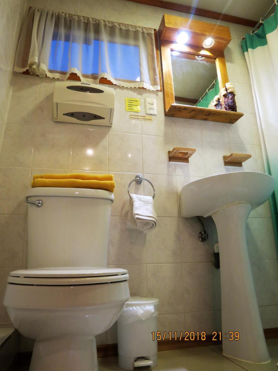 Bed and Breakfast Big Bang Patagonia - Traveler Assistance Puerto Natales Esterno foto